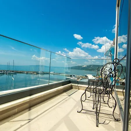 Hotel Antik Baltsjik