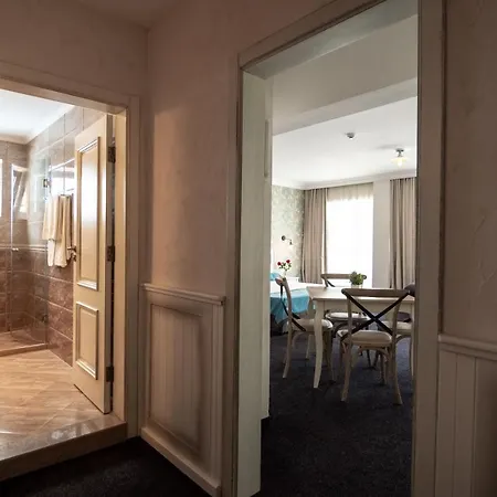 Hotel Antik