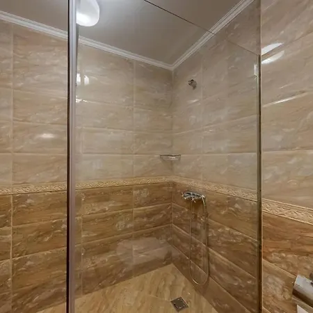 Hotel Antik Baltsjik