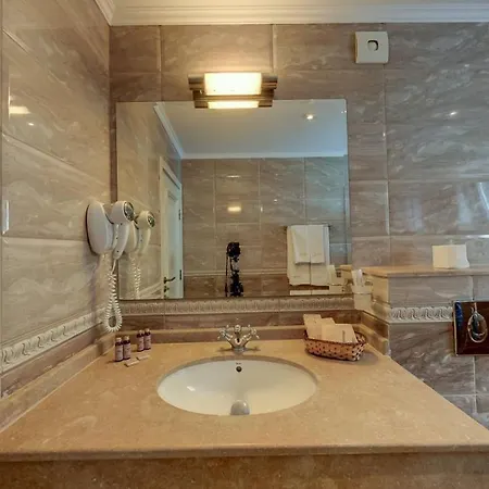 Hotel Antik