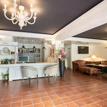 Hotell Antik Baltjik