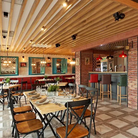 Hotel Antik Balcic