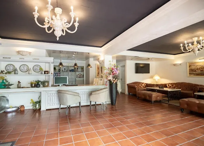 Ξενοδοχείο Antik Μπαλτσίκ